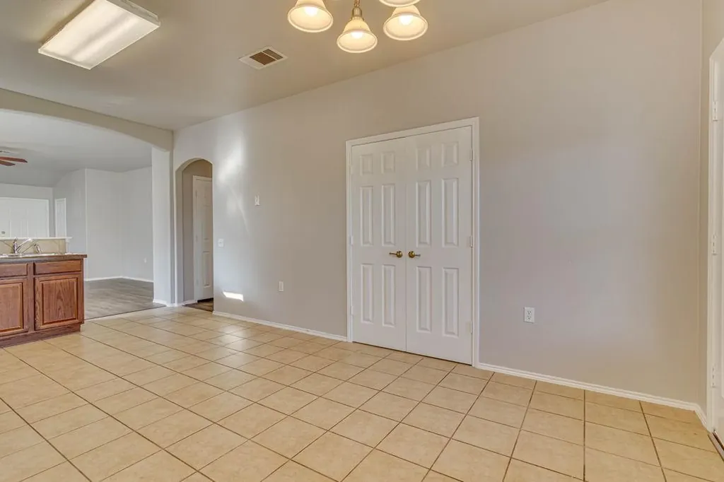 6013 Constellation Circle Del Valle TX 78617