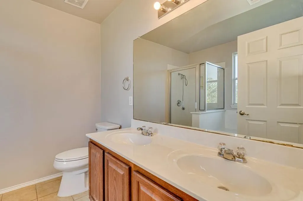 6013 Constellation Circle Del Valle TX 78617