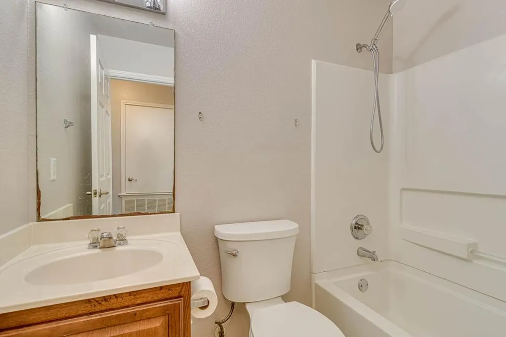6013 Constellation Circle Del Valle TX 78617
