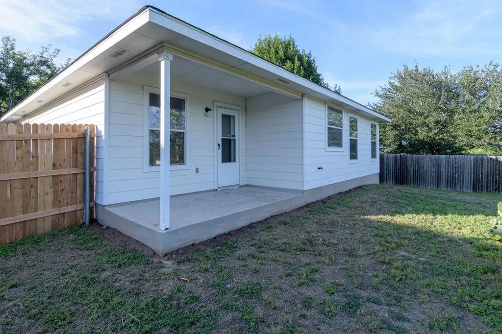 6013 Constellation Circle Del Valle TX 78617