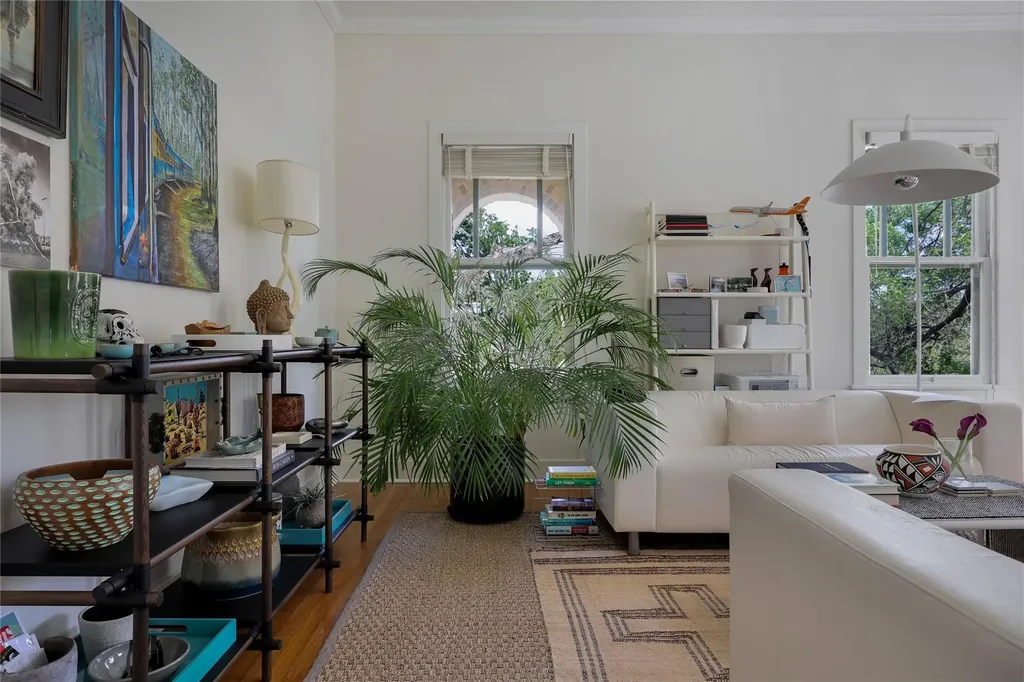 2206 Parkway Austin TX 78703