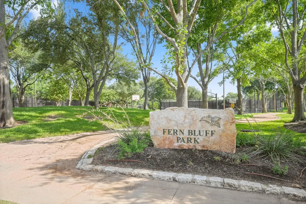 17841 Park Valley Drive Round Rock TX 78681
