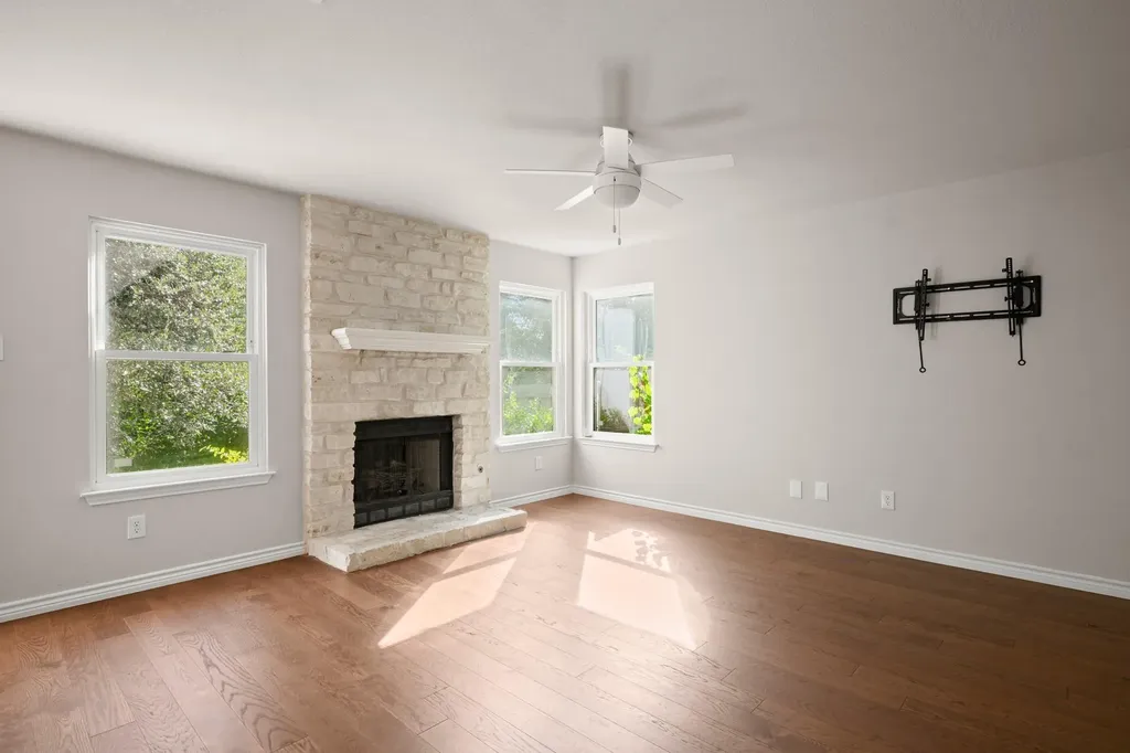 17841 Park Valley Drive Round Rock TX 78681