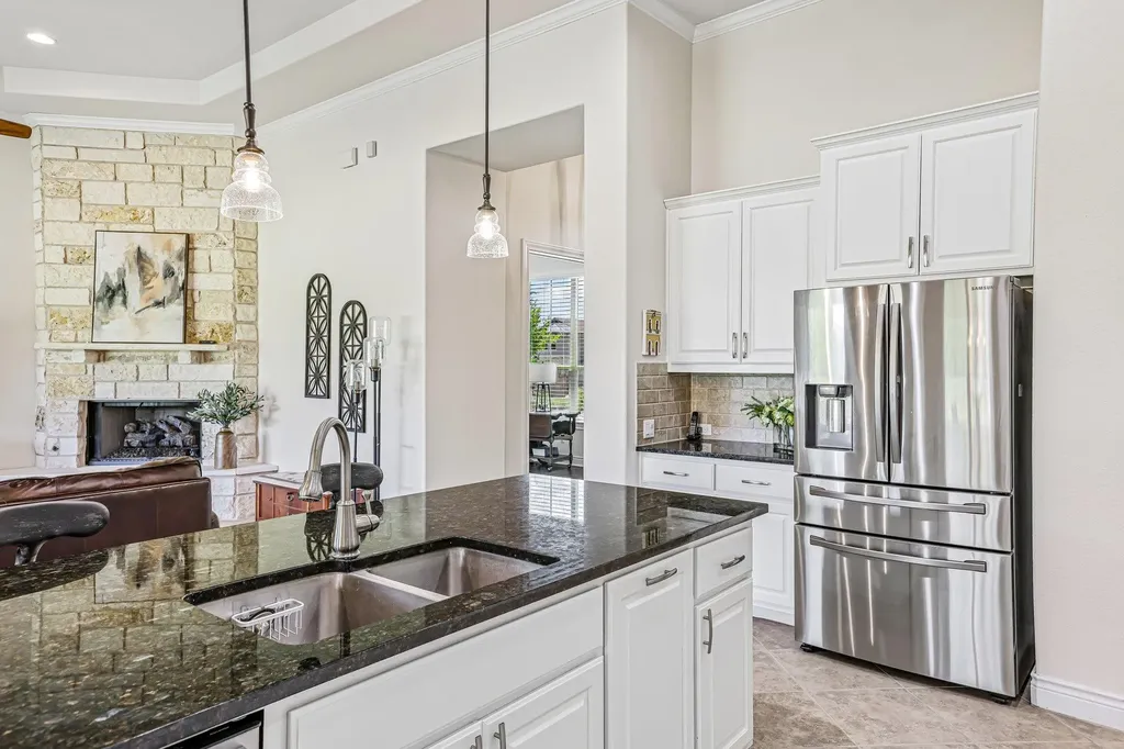 500 Dream Catcher Drive Leander TX 78641