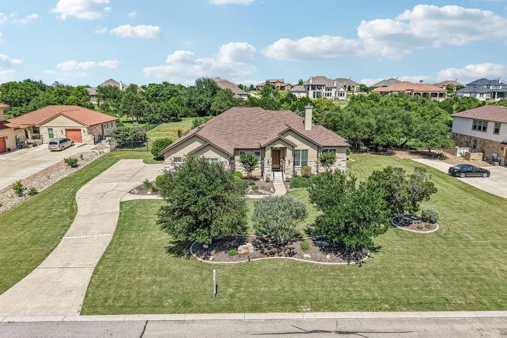 500 Dream Catcher Drive Leander TX 78641