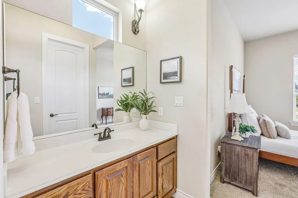 500 Dream Catcher Drive Leander TX 78641