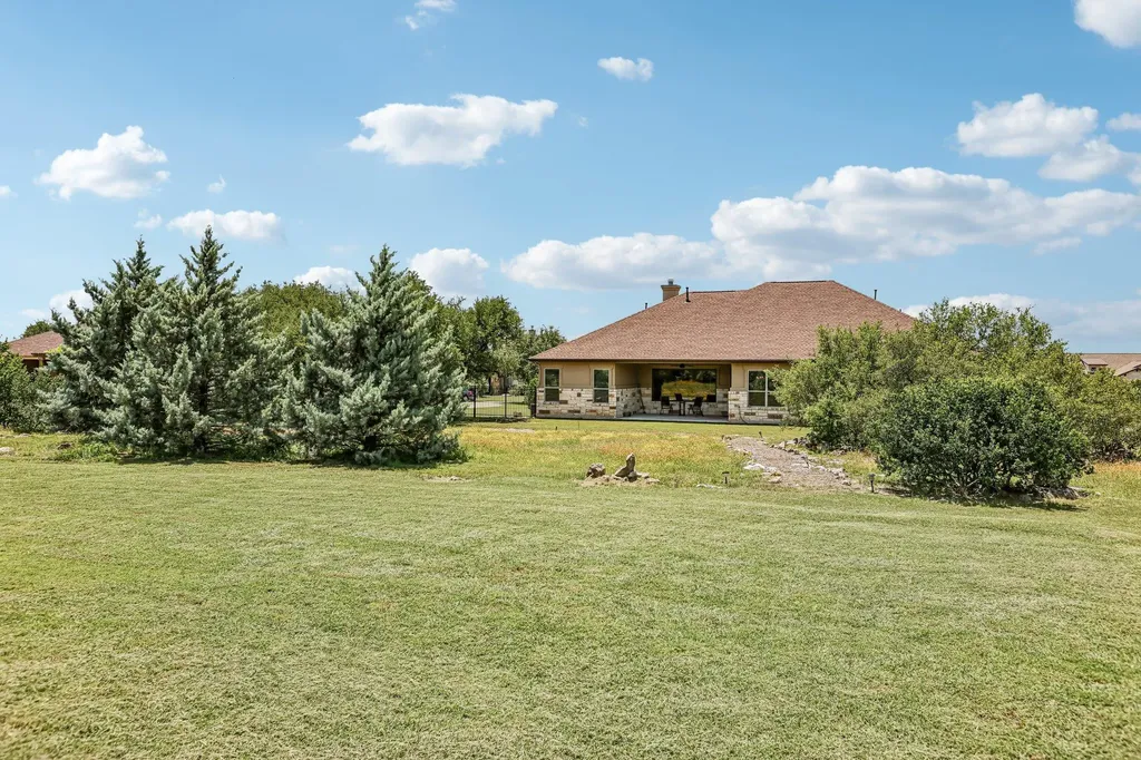 500 Dream Catcher Drive Leander TX 78641