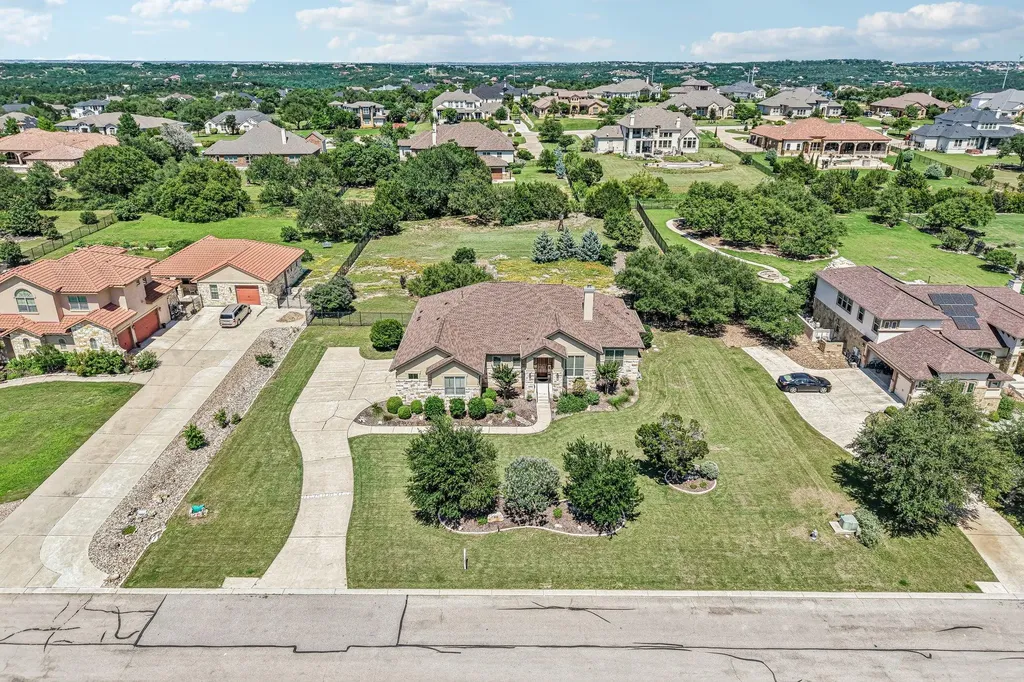 500 Dream Catcher Drive Leander TX 78641