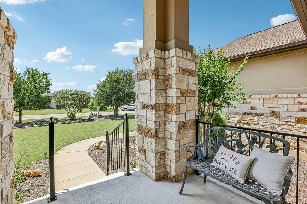 500 Dream Catcher Drive Leander TX 78641