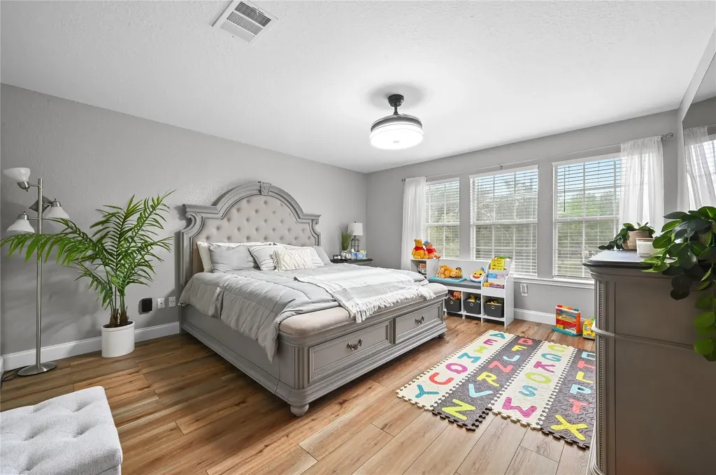 5604 Beachmont Court Austin TX 78739