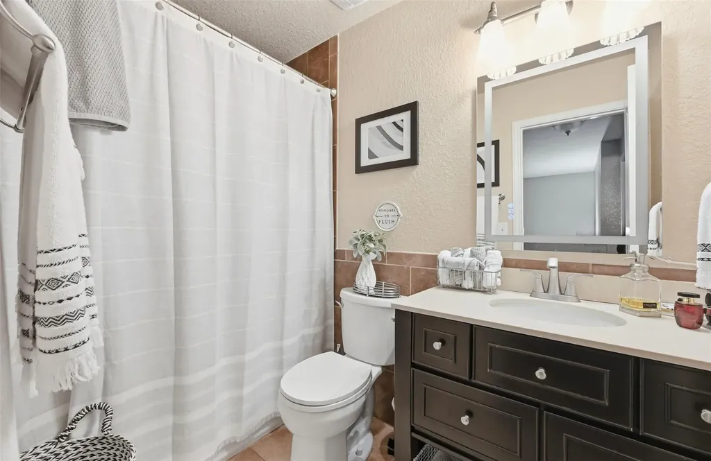 5604 Beachmont Court Austin TX 78739