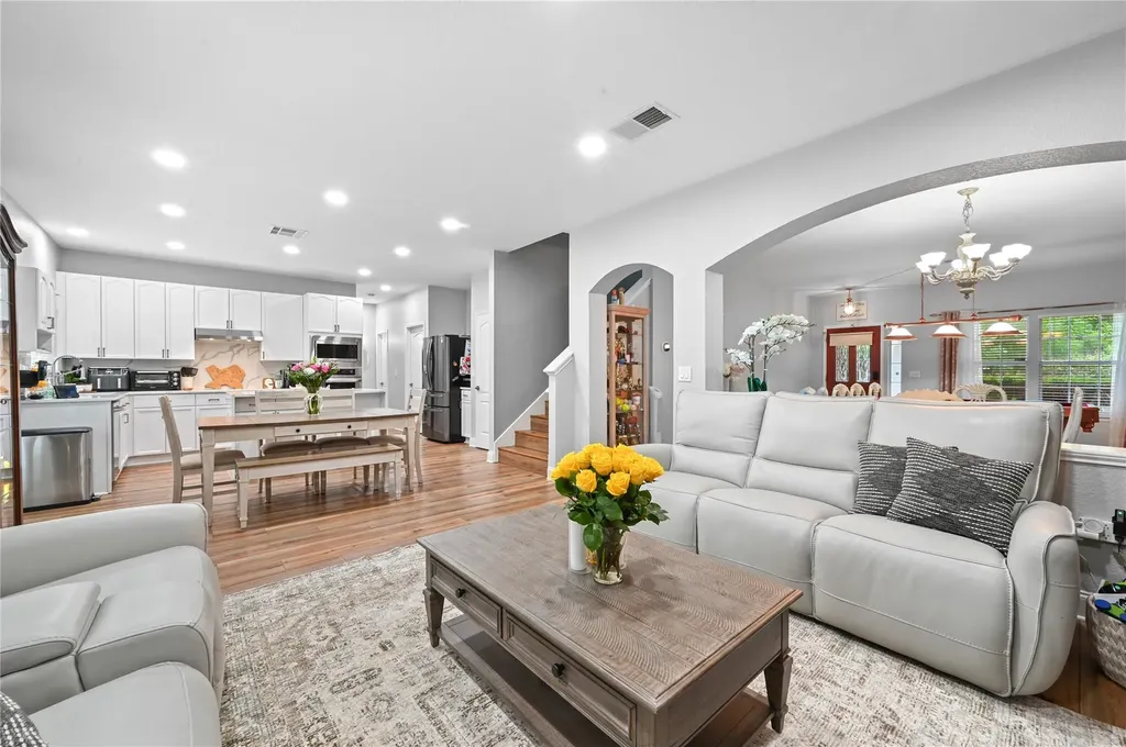 5604 Beachmont Court Austin TX 78739