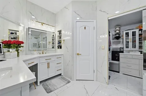 5604 Beachmont Court Austin TX 78739
