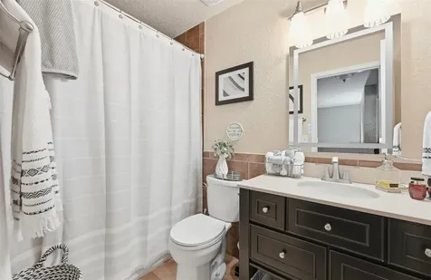 5604 Beachmont Court Austin TX 78739