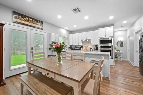 5604 Beachmont Court Austin TX 78739