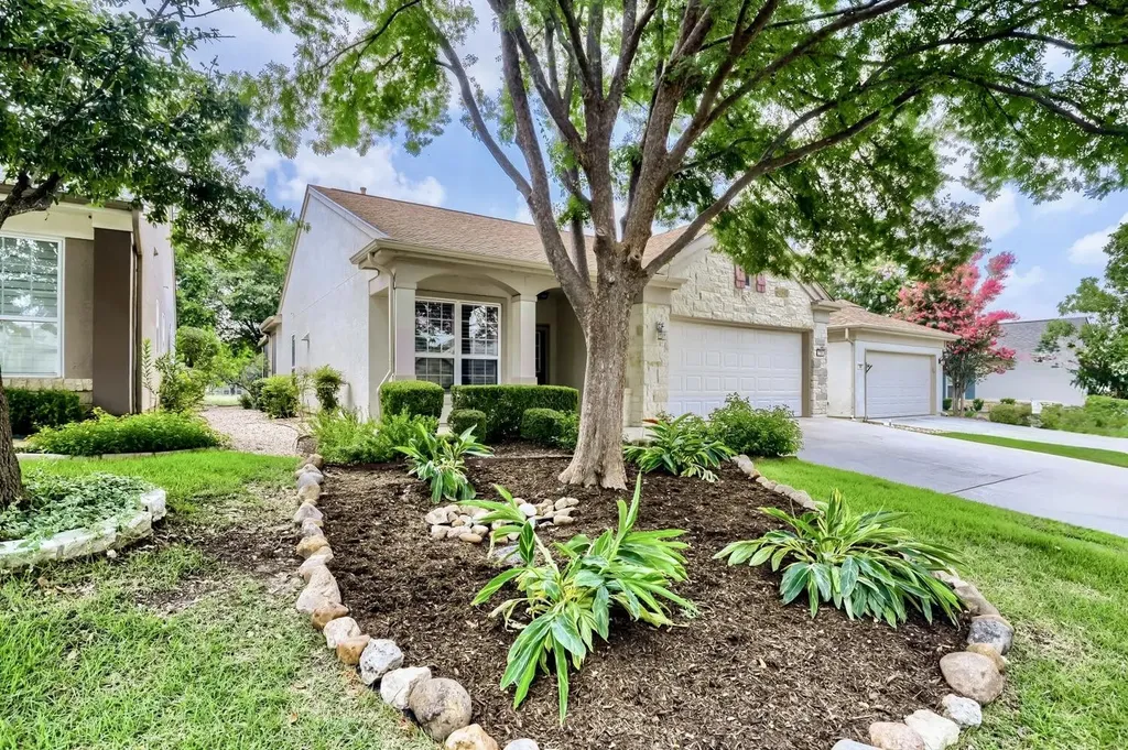 310 Crockett Loop Georgetown TX 78633
