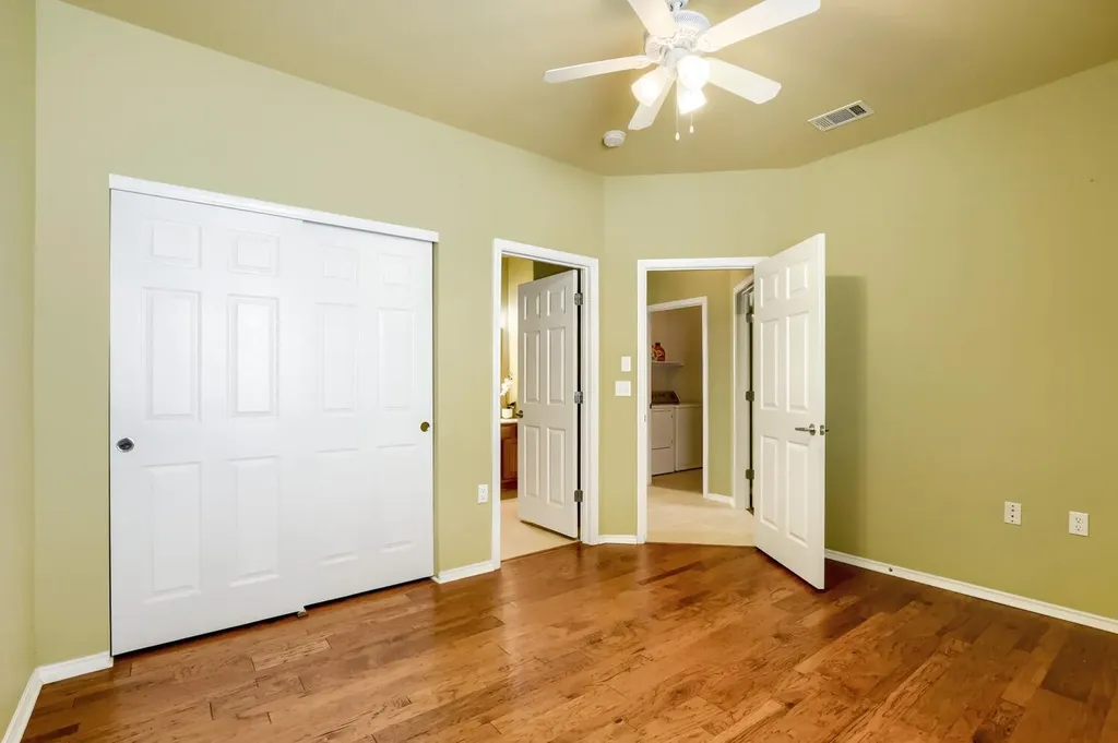 310 Crockett Loop Georgetown TX 78633
