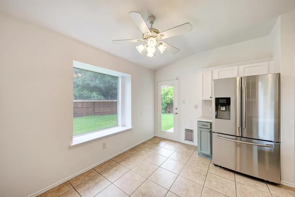 2550 Cora Cove Round Rock TX 78664