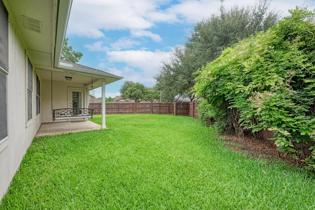 2550 Cora Cove Round Rock TX 78664