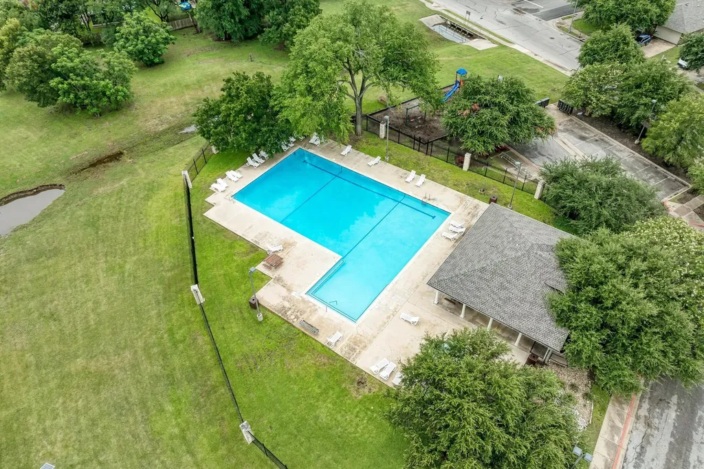 2550 Cora Cove Round Rock TX 78664