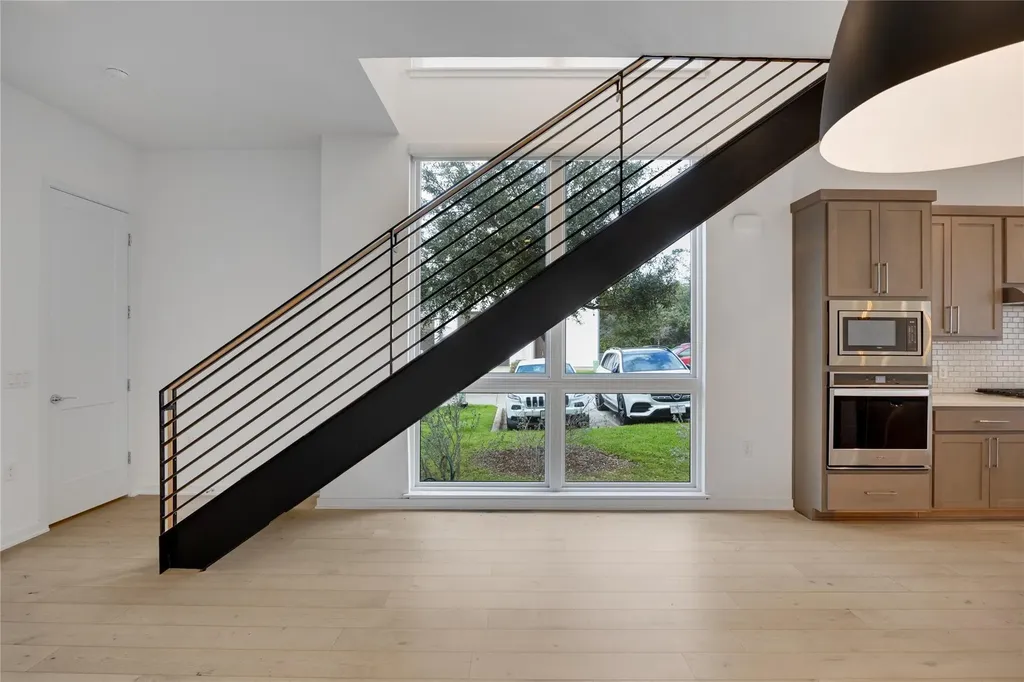 3308 Cantwell Lane Austin TX 78746