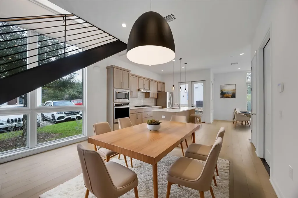 3308 Cantwell Lane Austin TX 78746