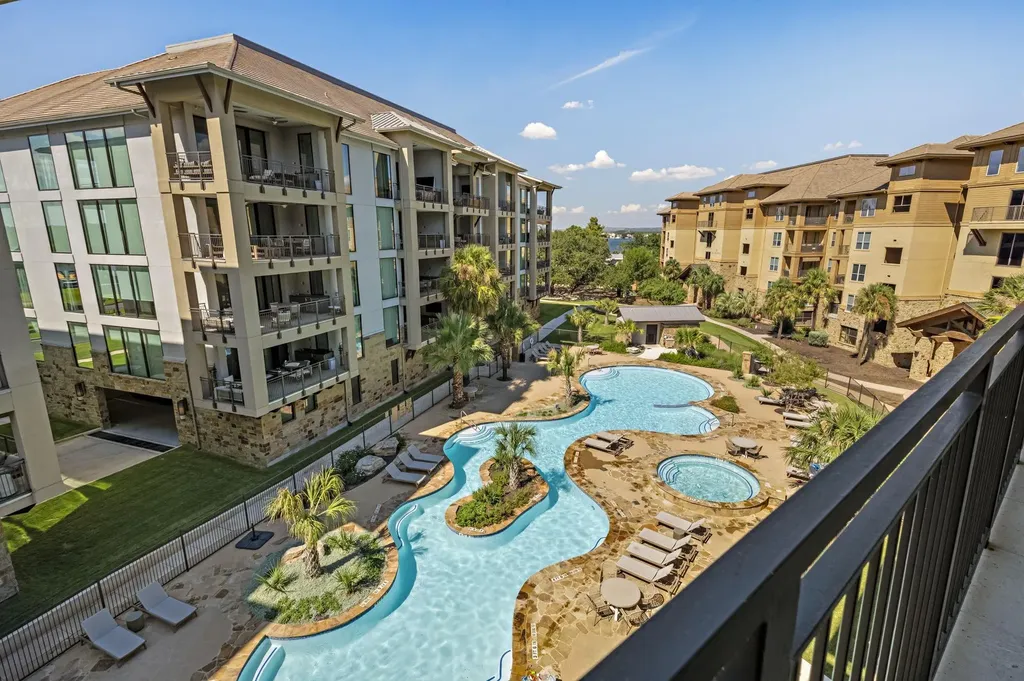 90 Island Drive Horseshoe Bay TX 78657