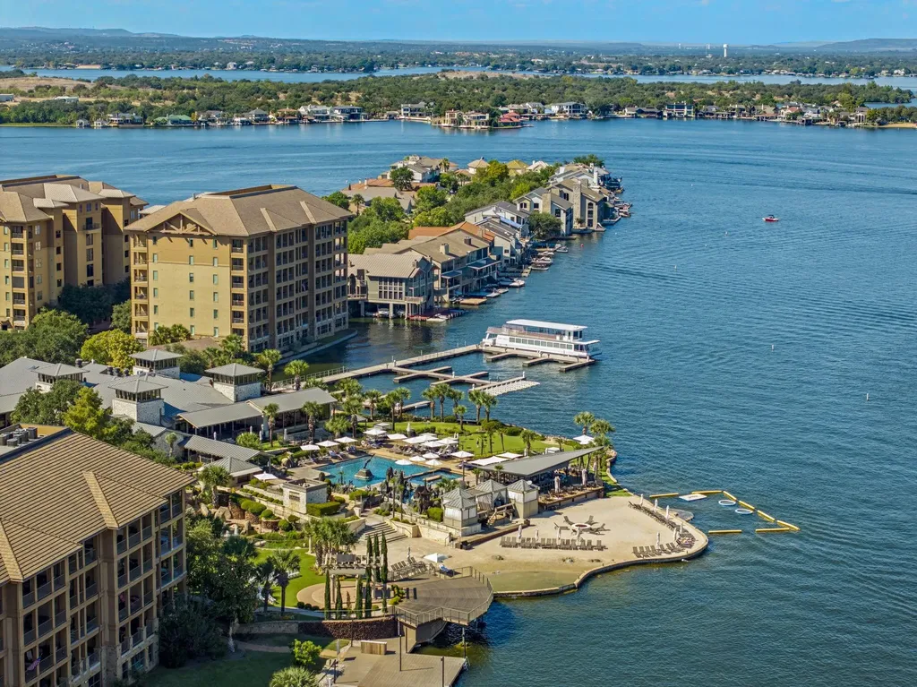 90 Island Drive Horseshoe Bay TX 78657