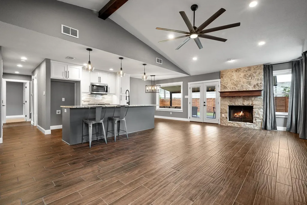 5143 Ganymede Drive Austin TX 78727