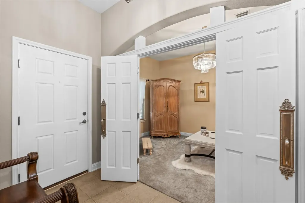 206 Caraway Kyle TX 78640