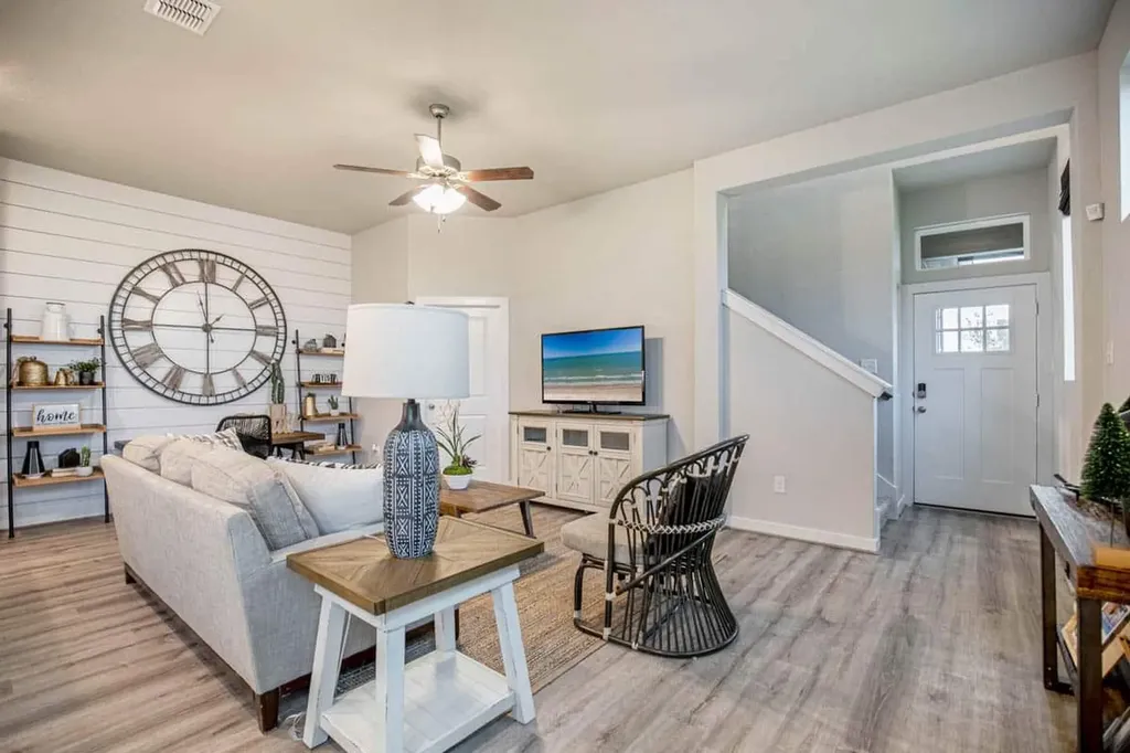 213 Flora Springs Cove Liberty Hill TX 78642