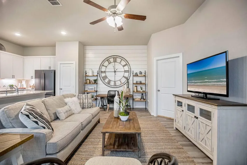 213 Flora Springs Cove Liberty Hill TX 78642