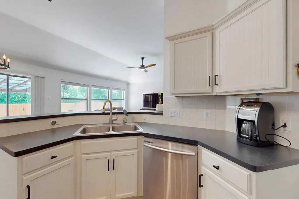 2508 Willow Way Round Rock TX 78664