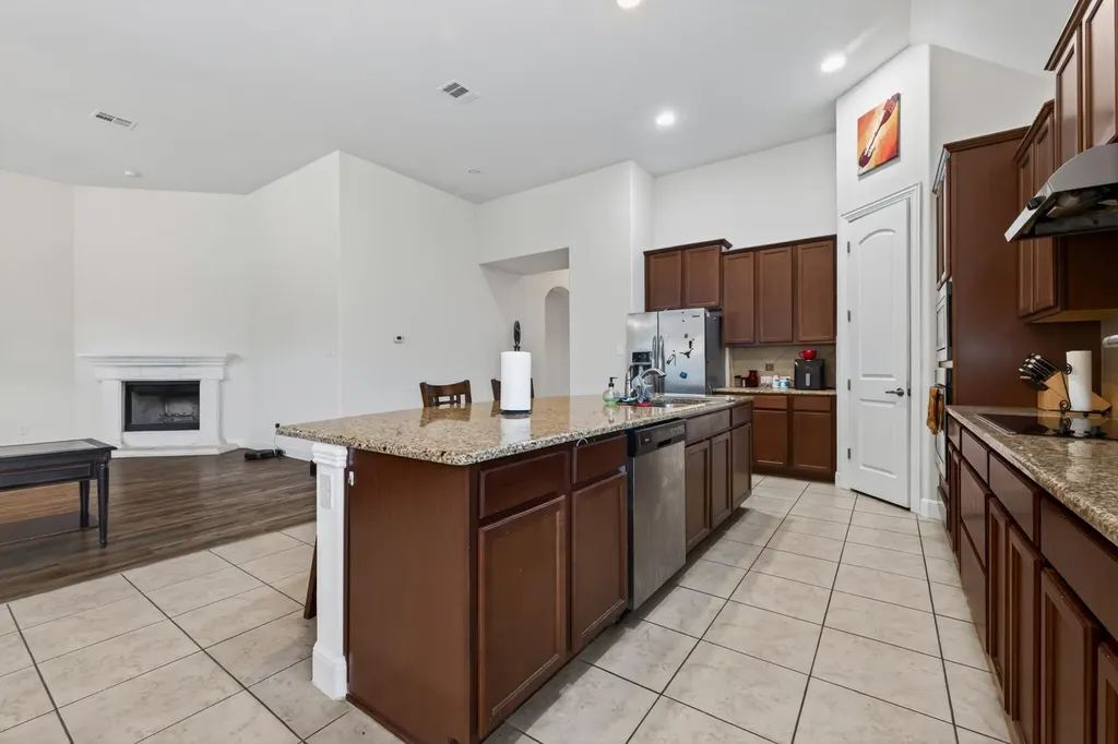 1017 Tabernash Drive Leander TX 78641