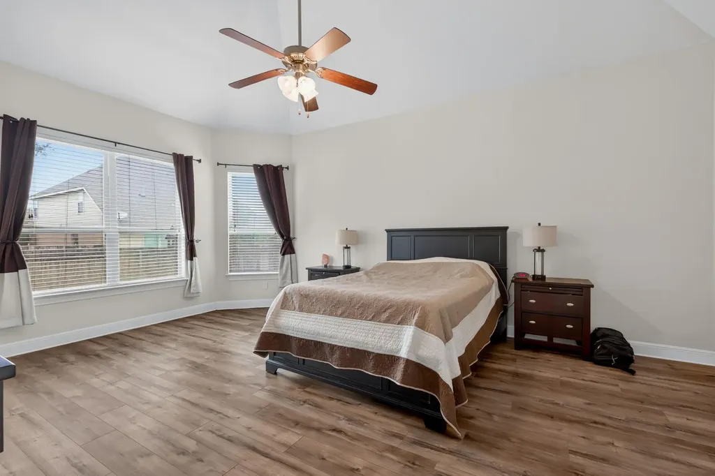 1017 Tabernash Drive Leander TX 78641