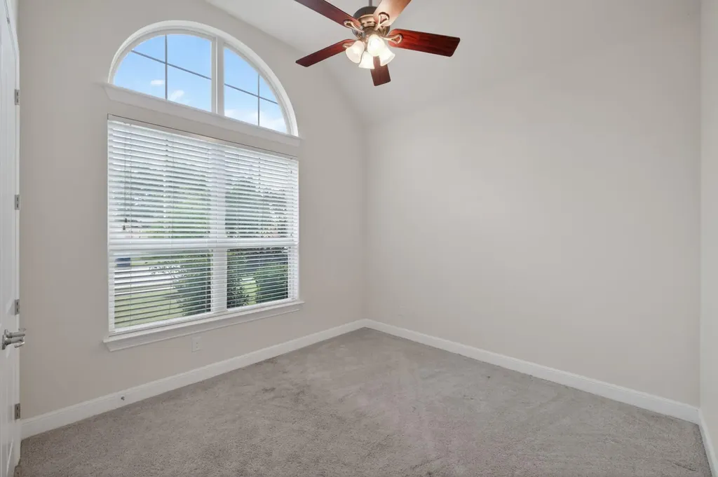 1017 Tabernash Drive Leander TX 78641