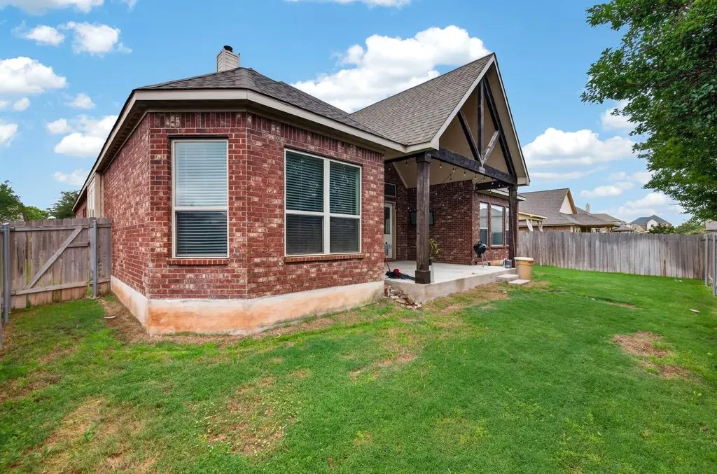 1017 Tabernash Drive Leander TX 78641