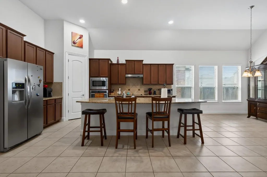 1017 Tabernash Drive Leander TX 78641