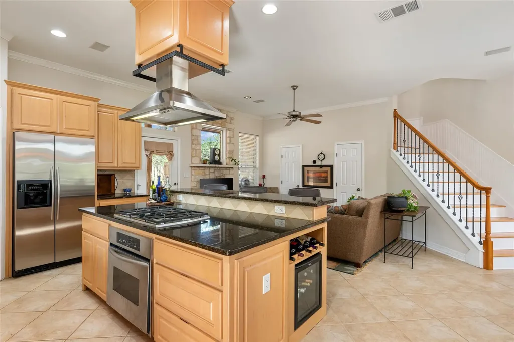 1016 Merlene Drive Austin TX 78732