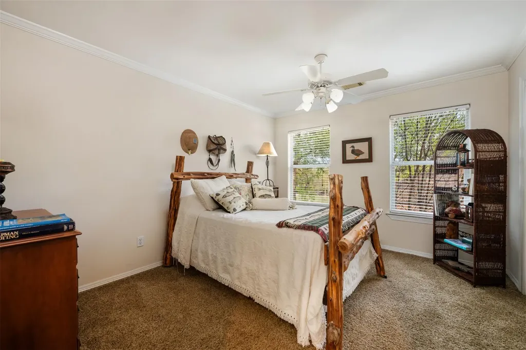 1016 Merlene Drive Austin TX 78732