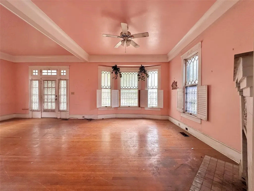 727 N Pine Street San Antonio TX 78202
