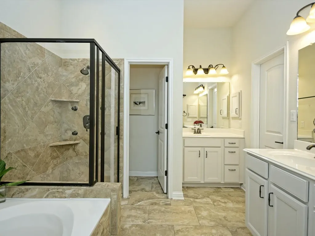 201 Bellagio Drive Austin TX 78734