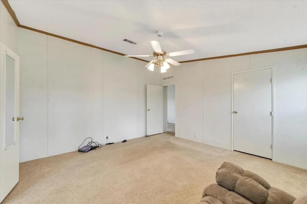 14858 Fm 1322 Luling TX 78648