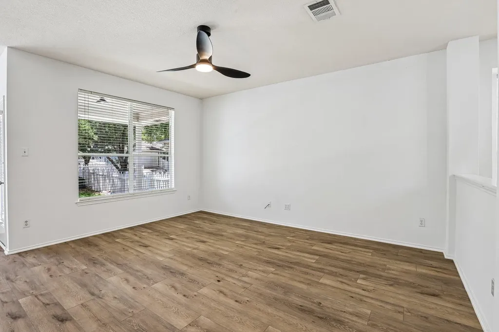 1000 Monadale Trail Round Rock TX 78664