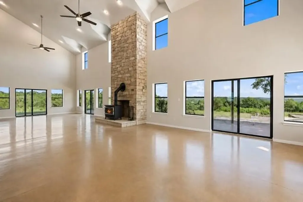 1101 Windy Hills Road Dripping Springs TX 78620