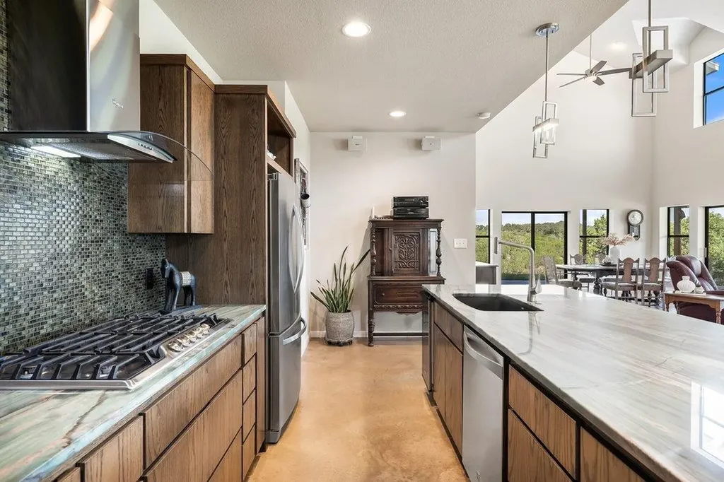 1101 Windy Hills Road Dripping Springs TX 78620