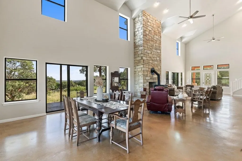 1101 Windy Hills Road Dripping Springs TX 78620
