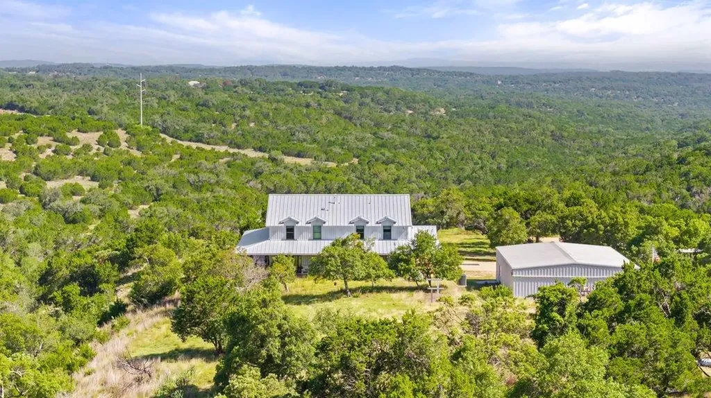 1101 Windy Hills Road Dripping Springs TX 78620