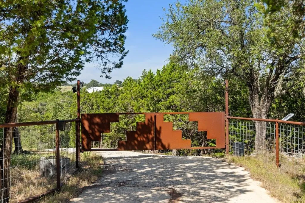 1101 Windy Hills Road Dripping Springs TX 78620