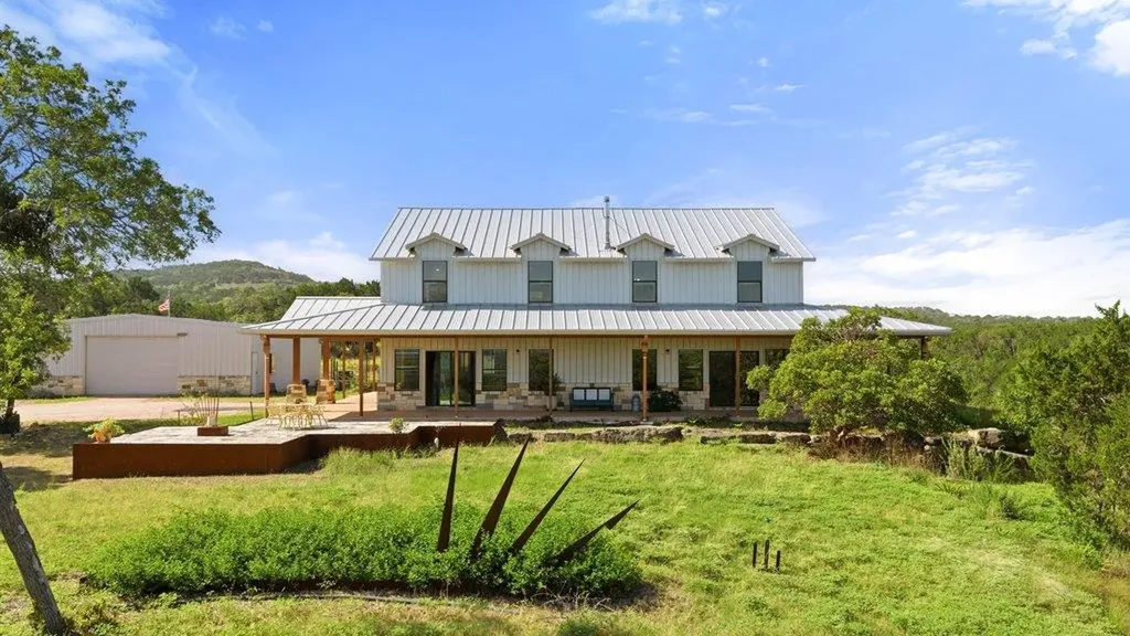 1101 Windy Hills Road Dripping Springs TX 78620